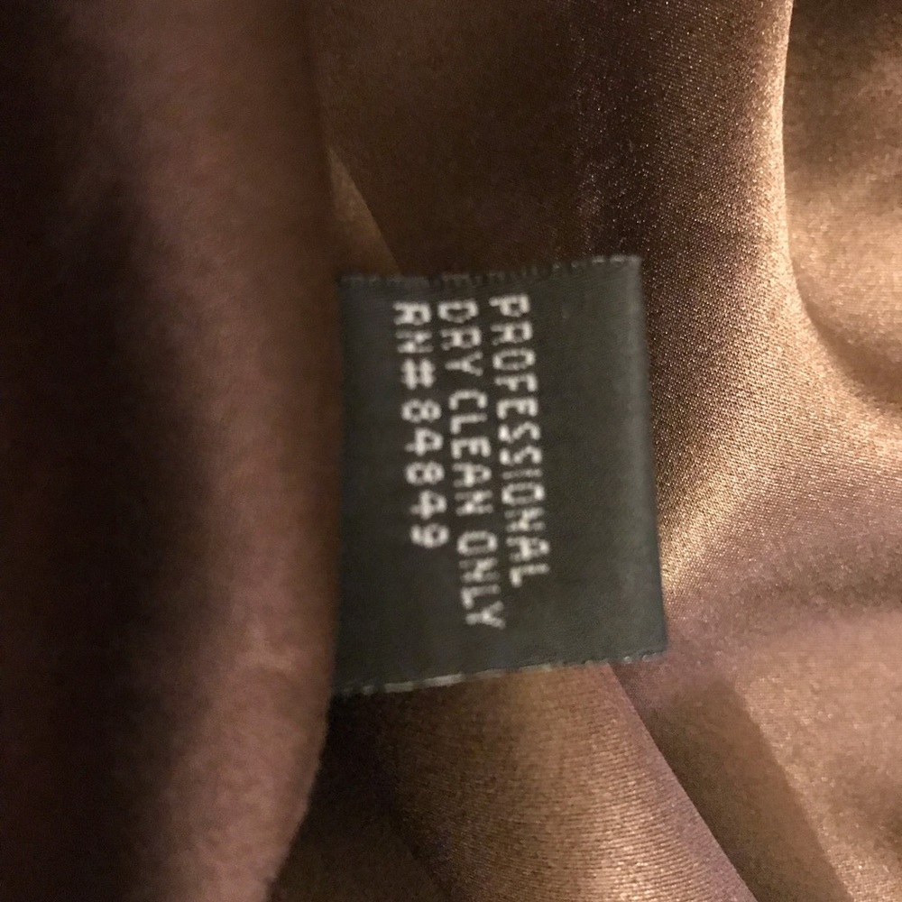 Designer gown OBO - Picture 5 of 7